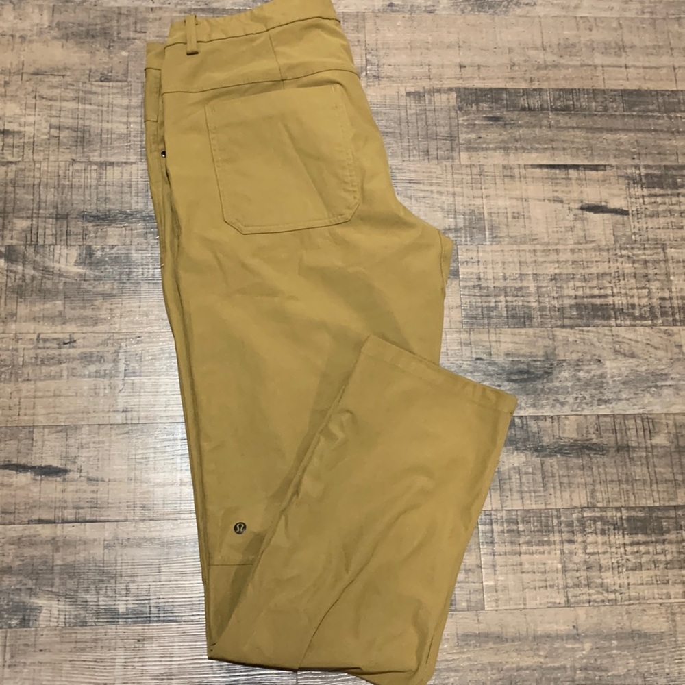 Lululemon ABC pants dark tan